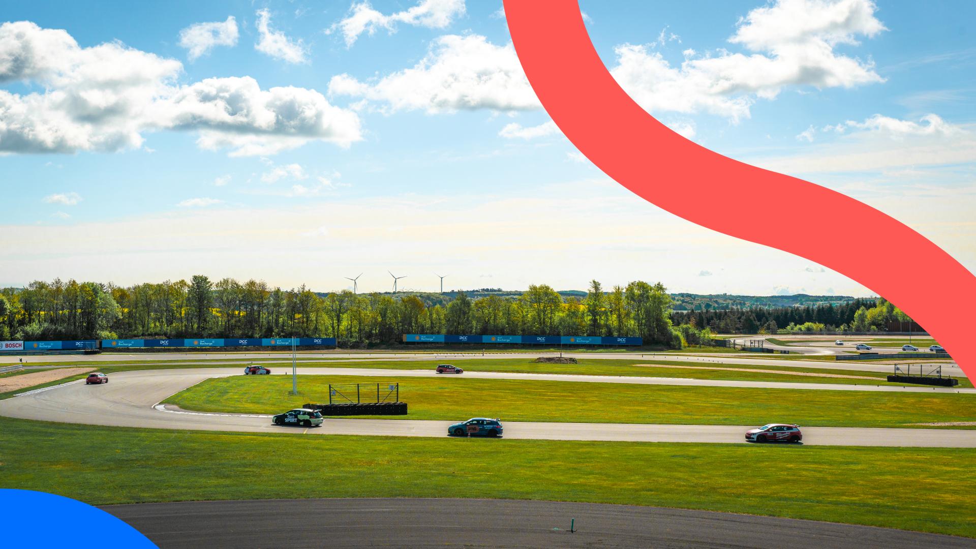 Prøv at kører på en racerbane 